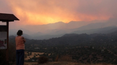 Μαίνεται η καταστροφικότερη πυρκαγιά που έπληξε ποτέ την Κύπρο - Απανθρακωμένοι εντοπίστηκαν οι 4 αγνοούμενοι