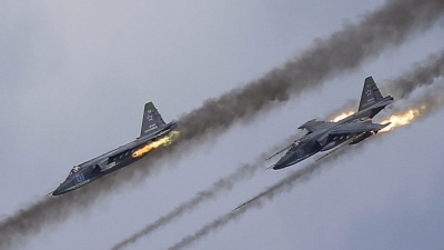 Συρία: Ρώσικα πολεμικά αεροσκάφη έπληξαν βάση τρομοκρατών με 200 νεκρούς
