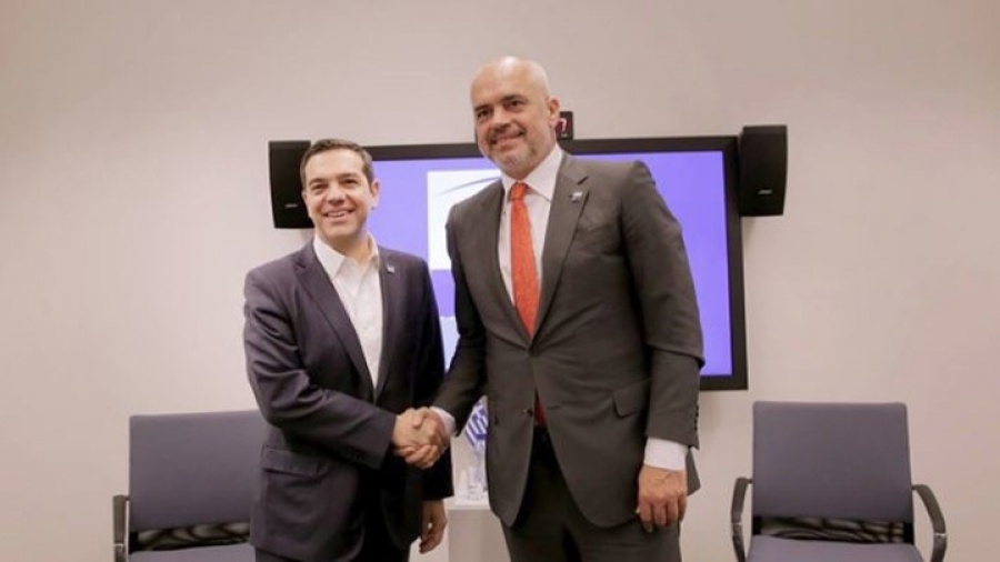 Διπλωματικές πηγές για συνάντηση Τσίπρα - Rama: Σύντομα μπορεί να υπάρχει θετική κατάληξη στα ζητήματα που πρέπει να συζητηθούν