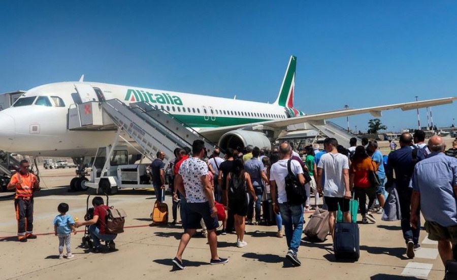 Conte: Η Delta θα πρέπει να αυξήσει την επένδυσή της για τη διάσωση της Alitalia