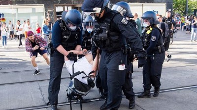 Γερμανία: Υποχρεωτική η εισαγωγή στα νοσοκομεία για τους αντιρρησίες της νόσου Covid-19 στη Βάδη-Βυρτεμβέργη