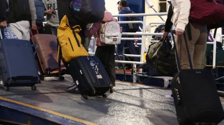 Κορυφώνεται η έξοδος των εκδρομέων του Πάσχα - Ομαλή η κίνηση σε δρόμους και λιμάνια