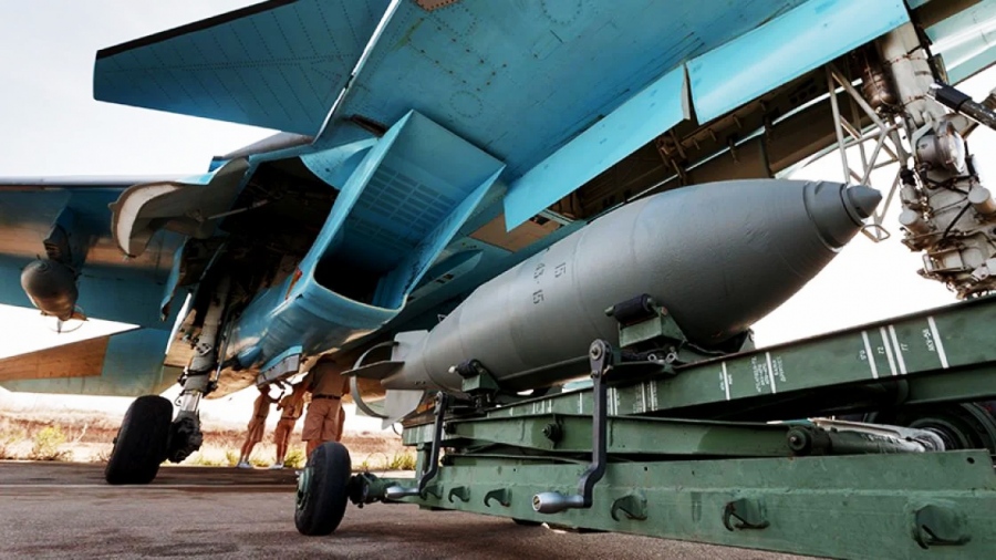 Με 1,5 τόνο τρόμου έστησαν ενέδρα στους Ουκρανούς - Ρωσική FAB-1500 έπληξε με ακρίβεια ουκρανική θέση στη Novodmitrovka