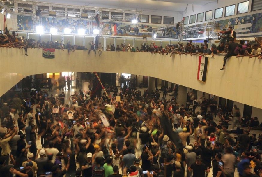 Ιράκ: Χάος στη Βαγδάτη, με περισσότερους από 10 νεκρούς και 270 τραυματίες