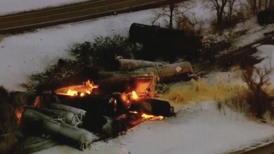 Χάος στη Minnesota: Νέος εκτροχιασμός τρένου που μετέφερε επικίνδυνη, χημική ουσία - Εκκενώνονται σπίτια - Τι συμβαίνει στις ΗΠΑ