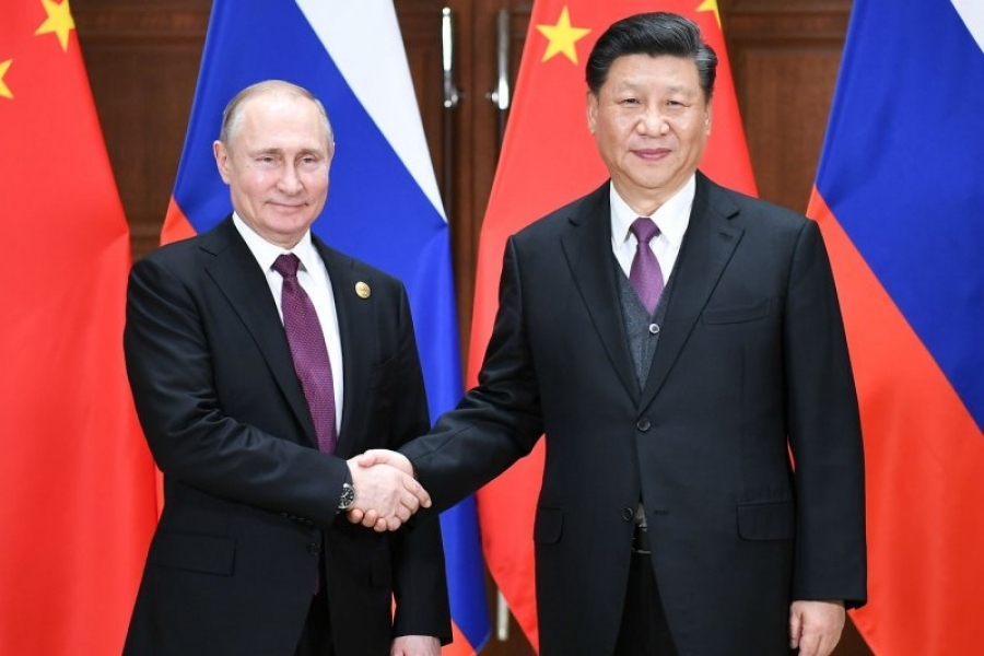 Η ανερχόμενη εμπορική συνεργασία Κίνας - Ρωσίας οδηγεί προς τη δημιουργία δύο διακριτών οικονομικών σφαιρών