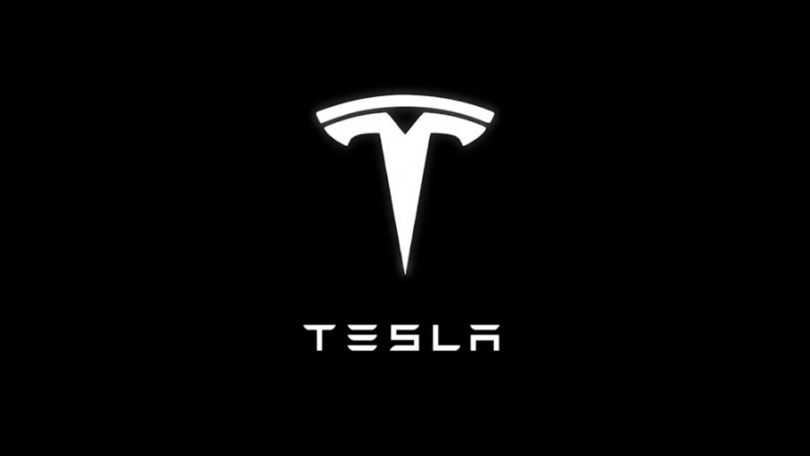 Morgan Stanley: Στα 2.500 δολ. η «bullish» τιμή-στόχος για τη μετοχή της Tesla