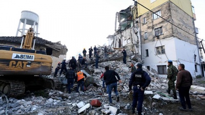 Η κατάρρευση κτηρίου στην Αλβανία