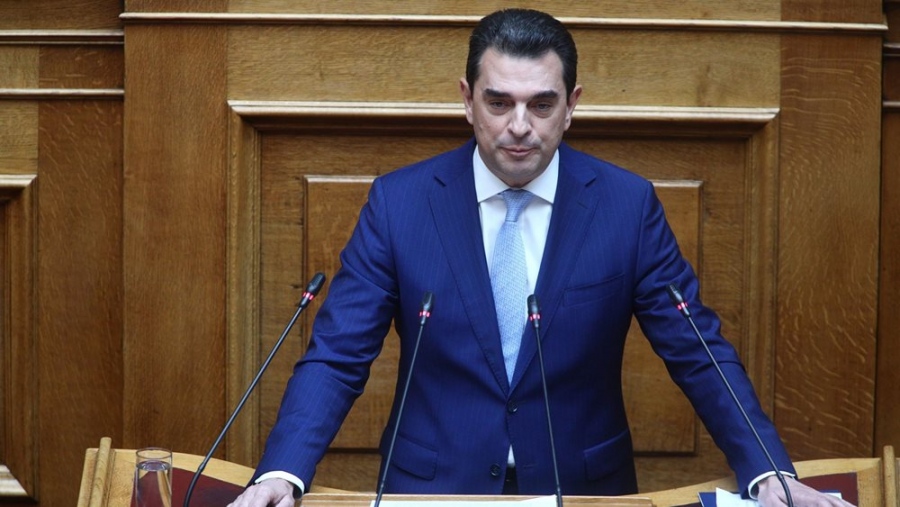 Σκρέκας (υπ. Ανάπτυξης): Τους επόμενους μήνες θα δούμε ακόμη μεγαλύτερη αποκλιμάκωση των τιμών σε πολλά προϊόντα