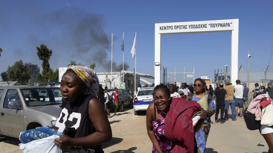 Κύπρος: Επεισόδια σε ΚΥΤ με τρεις τραυματίες