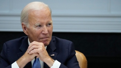 Ο Biden αρνείται να αποκαλύψει, εάν θα στείλει πυραύλους ATACMS στην Ουκρανία