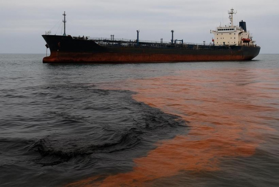 Θαλάσσια παγίδα: Η Βρετανία προετοιμάζει μεγάλης κλίμακας κυνήγι για σκιώδη στόλο στα ύδατά της