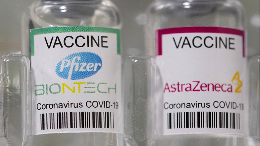 Έρευνα στη Βρετανία - Δύο δόσεις των εμβολίων Pfizer ή AstraZeneca είναι αποτελεσματικές κατά της μετάλλαξης Delta
