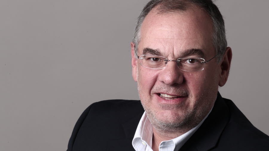 «ΓΙΑΒΟΛ!»: Το βιβλίο-ορόσημο του Γιώργου Χαρβαλιά