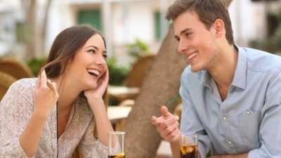 Ψυχολόγος αποκαλύπτει τον κύριο κανόνα της ελκυστικότητας - Η εσωτερική αρμονία είναι το παν