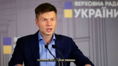 Goncharenko (Ουκρανός Βουλευτής): Ο Zelensky καταστρέψει και φιμώνει την αντιπολίτευση