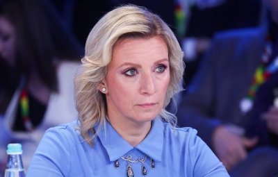 H Zakharova ξεκαθαρίζει: Η Ρωσία δεν δέχεται τελεσίγραφα ή εκβιασμούς – O Zelensky έχει κάνει zombie τους Ουκρανούς