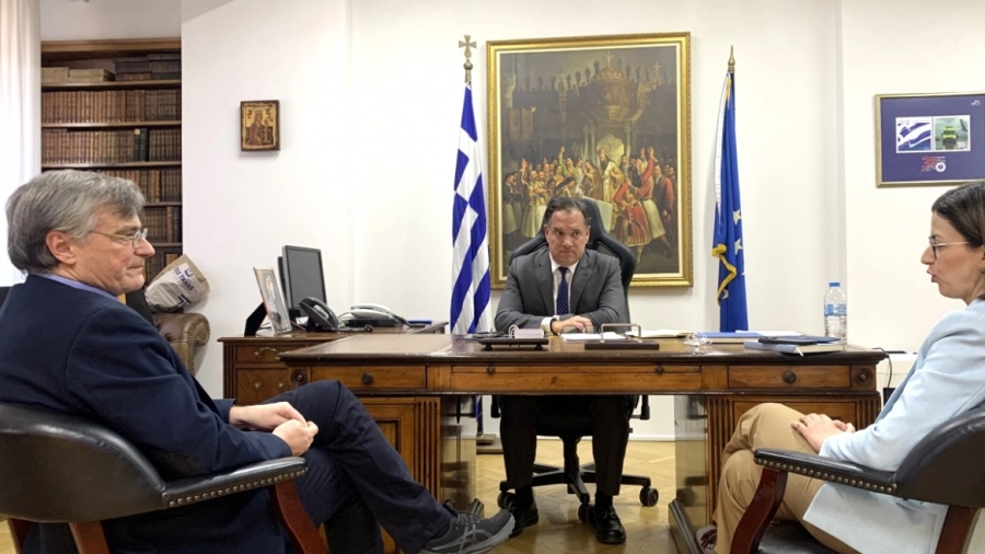 «Ποδαρικό» στον νέο υπουργό Υγείας έκανε ο Τσιόδρας - Σύσκεψη υπό τον Γεωργιάδη για τον κορωνοϊό
