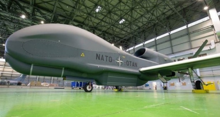 Τα νέα κατασκοπευτικά μη επανδρωμένα αεροσκάφη RQ-4D Phoenix του ΝΑΤΟ θα μπορούν να βλέπουν σε βάθος τη Ρωσία