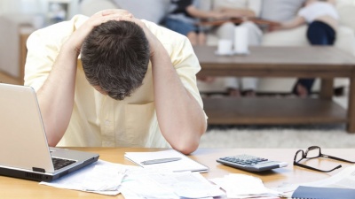 Έρευνα Marc για την Αττική:  Ένα στα δύο νοικοκυριά δυσκολεύεται να εξοφλήσει το ρεύμα και το ενοίκιο