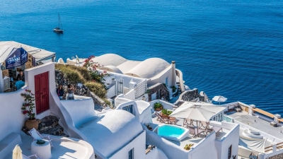 Financial Times: Η Ελλάδα νικήτρια στην ανάκαμψη του τουρισμού στην Ευρώπη