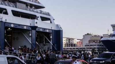 Ρεκόρ 5,6 εκατ. επιβατών στα λιμάνια Πειραιά, Ραφήνας, Λαυρίου - Αύξηση 8,59% σε σχέση με το καλοκαίρι του 2022
