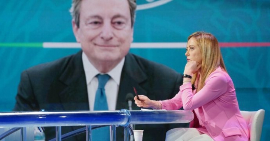 «Μυστική» συμφωνία Meloni - Draghi για Ουκρανία, ΝΑΤΟ, χρέος - Διαψεύδει ο απερχόμενος πρωθυπουργός