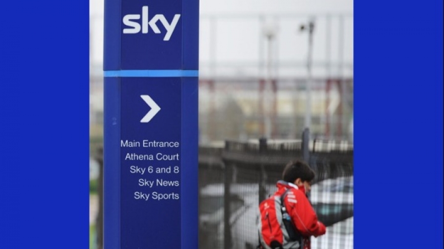 Βρετανοί δημοσιογράφοι του Sky News δέχτηκαν επίθεση από πυρά έξω από το Κίεβο