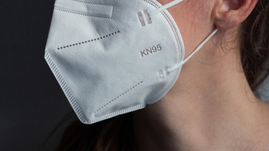 NYT: Προσοχή - Αυτά είναι τα 12 σημεία που πρέπει να κοιτάξετε στις μάσκες N95, KN95, ή KF94