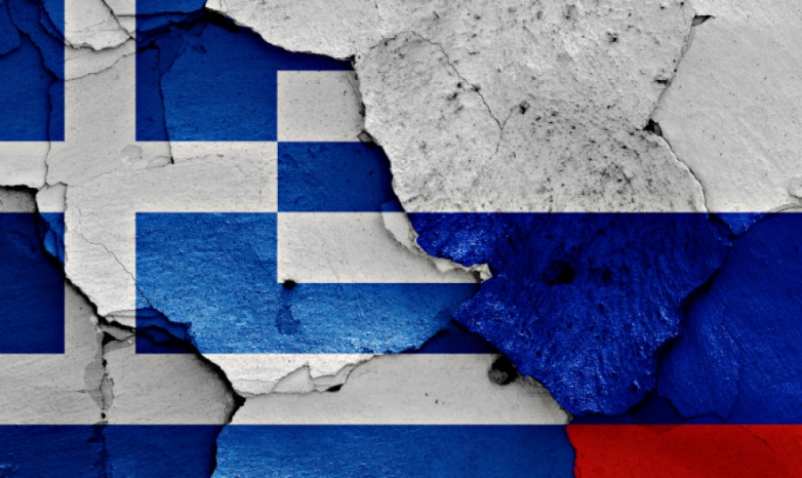 Στα άκρα οι ελληνορωσικές σχέσεις – Οικονόμου: Αντίθετοι στη ρωσική εισβολή – Αίτημα στη Χάγη για εγκλήματα πολέμου στη Μαριούπολη