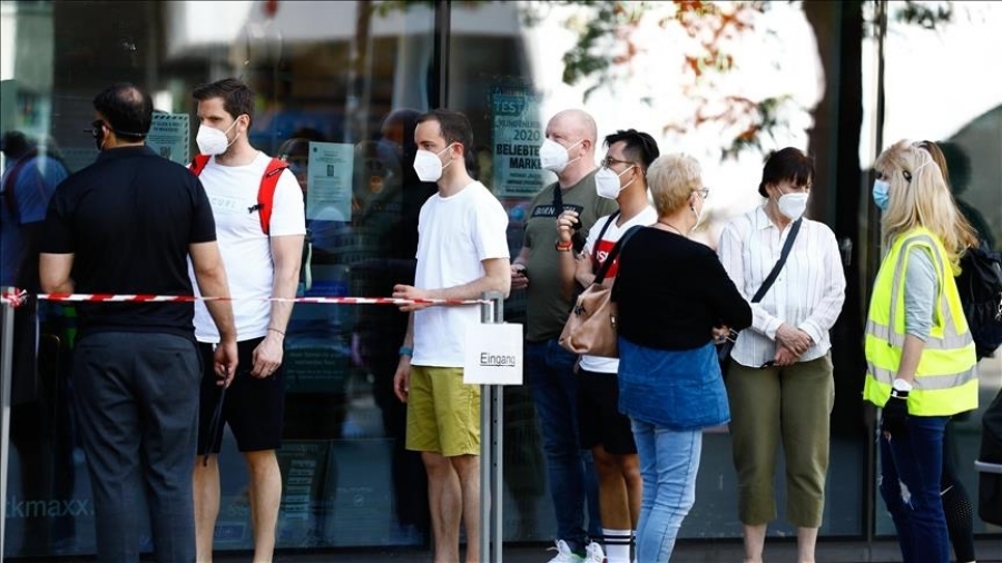 Γερμανία: Οι εταιρείες δεν έχουν δικαίωμα να ρωτούν τους εργαζόμενους αν έχουν εμβολιαστεί