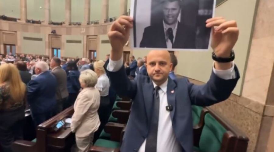 Αίσχος – Το Ευρωκοινοβούλιο απέρριψε πρόταση να τηρηθεί ενός λεπτού σιγή για τον Charlie Kirk