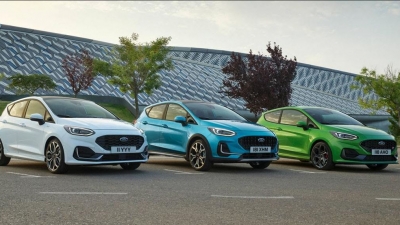 Το Ford Fiesta κουνάει μαντήλι