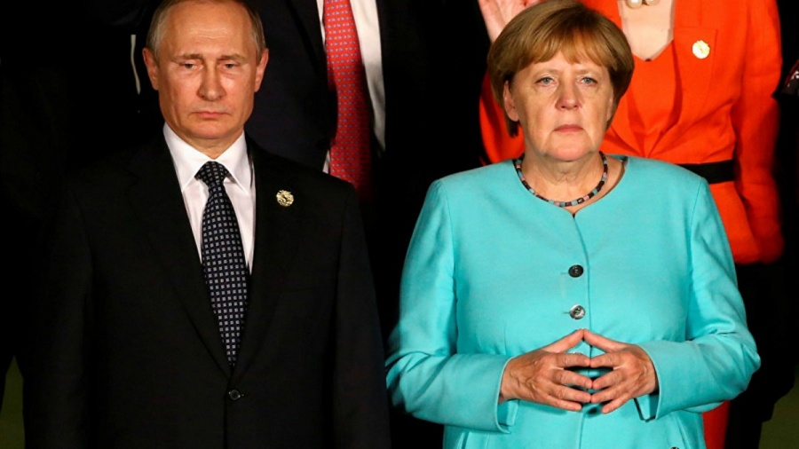 Merkel: Δεν αναμένω εντυπωσιακά αποτελέσματα από τη συνάντηση με Putin