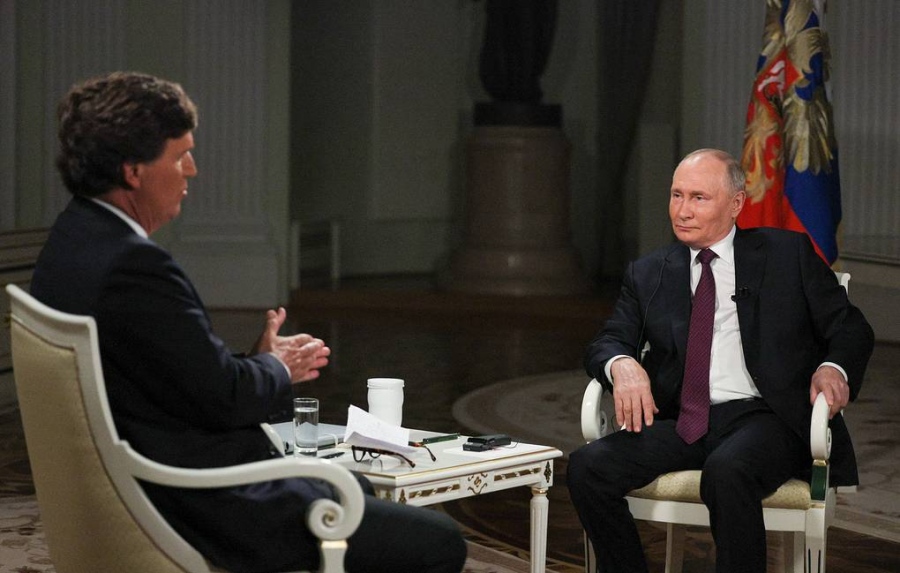 Ο Putin συμφώνησε αμέσως και πολύ πρόθυμα να δώσει τη συνέντευξη στον Carlson