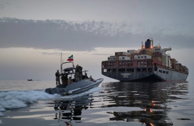 Προειδοποίηση Ιράν – Αποκλεισμένα από το Hormuz τα κράτη που συμμετέχουν στις κυρώσεις των ΗΠΑ