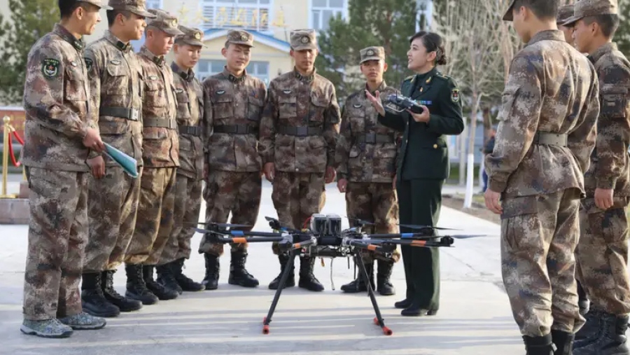 Η Κίνα παρήγγειλε ένα εκατομμύριο drones-καμικάζι