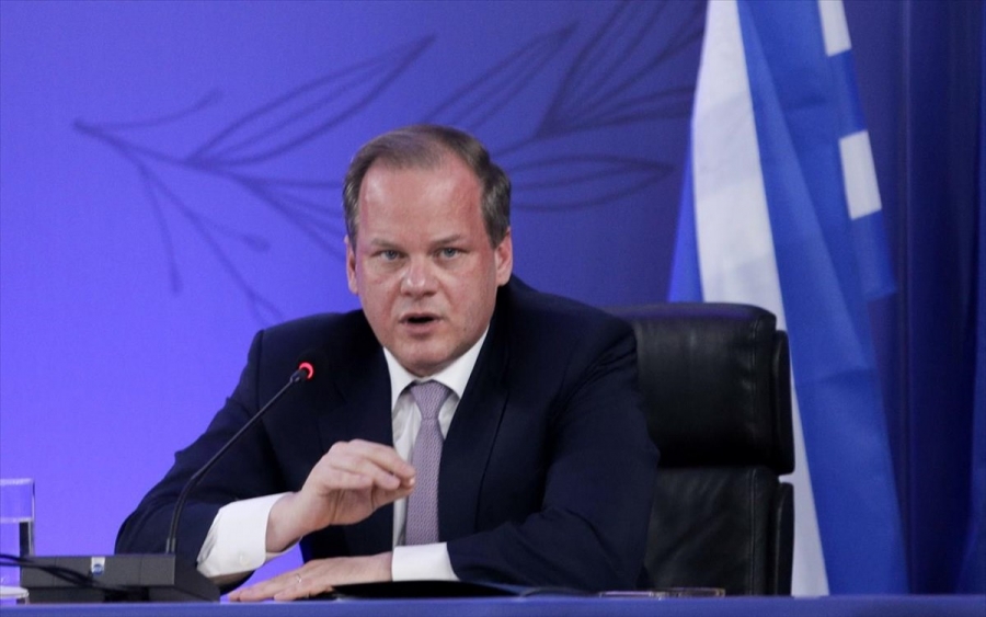 Καραμανλής: Μόνο υβριδικά και Euro6 οχήματα ελεύθερα στο δακτύλιο από 25/10