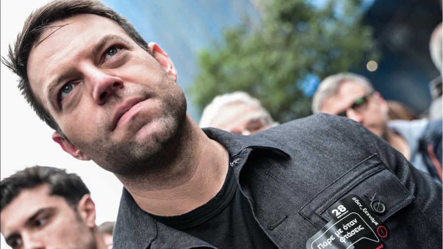 Στην πορεία για τα Τέμπη ο Κασσελάκης: Επιμένει ο Μητσοτάκης ότι δεν έφταιγε ο ίδιος, ούτε κανένας από την κυβέρνησή του