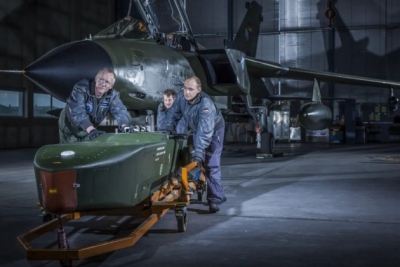 Η γερμανική αντιπολίτευση ζητά τη μεταφορά των πυραύλων Taurus στην Ουκρανία