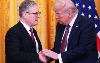 Τηλεφωνική επικοινωνία Starmer με τον Trump για τον πόλεμο στην Ουκρανία