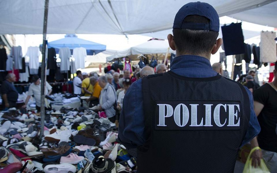 Eπιχείρηση της αστυνομίας για την πάταξη λαθρεμπορίου και παραεμπορίου στο Σχιστό
