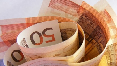 ΤτΕ: Στα 6,8 δισ. ευρώ το ταμειακό πρωτογενές έλλειμμα στο 11μηνο 2022