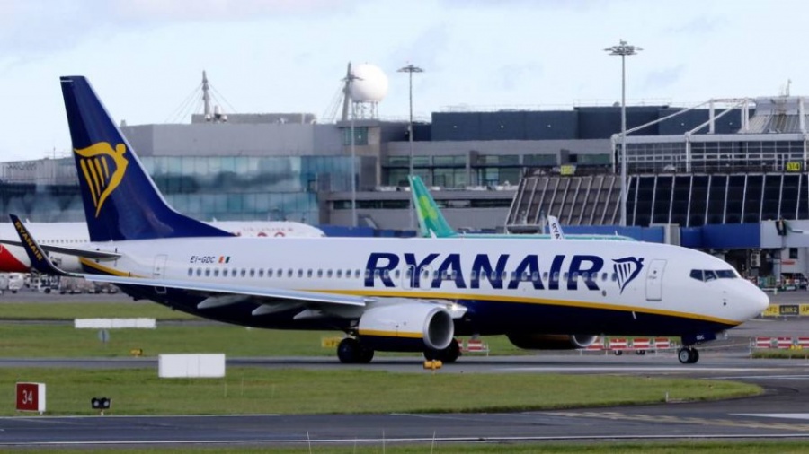 Ryanair: Ζητάμε ειλικρινά συγγνώμη από τους ταξιδιώτες για την εκτροπή της πτήσης στην Τιμοσοάρα της Ρουμανίας