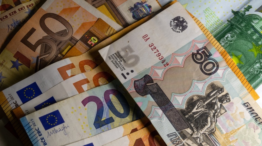 Veto από τις τράπεζες στο σχέδιο της Ευρωπαϊκής Ένωσης να μεταφέρει στην Ουκρανία τα κέρδη από τα ρωσικά assets