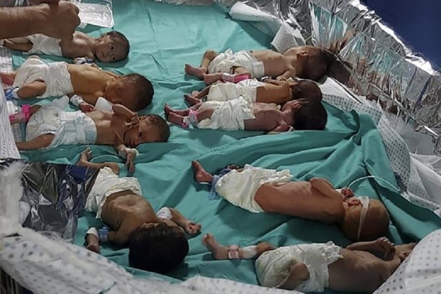 Γάζα: Η Παλαιστινιακή Ερυθρά Ημισέληνος μετέφερε 31 πρόωρα βρέφη από το νοσοκομείο Al Shifa, στη νότια Γάζα