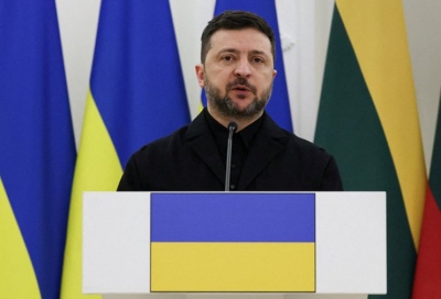 Ο Zelensky  ζητά από τις ΗΠΑ να συνεχίσουν τις επιθέσεις κατά του Ιράν