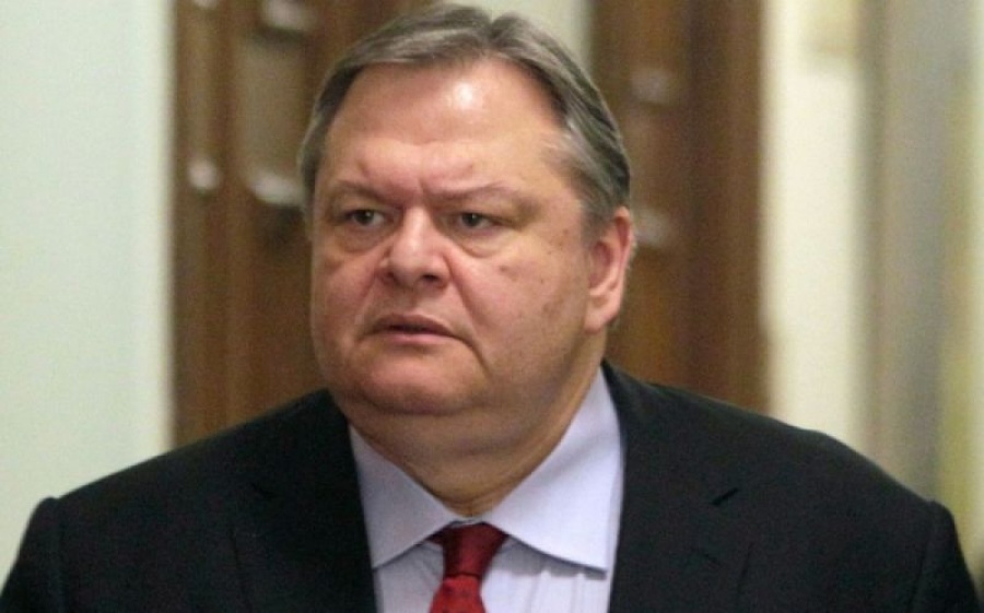 Βενιζέλος: Η φοβισμένη και κουρασμένη ελληνική κοινωνία δεν μπορεί να υποστηρίξει μακροπρόθεσμες λύσεις