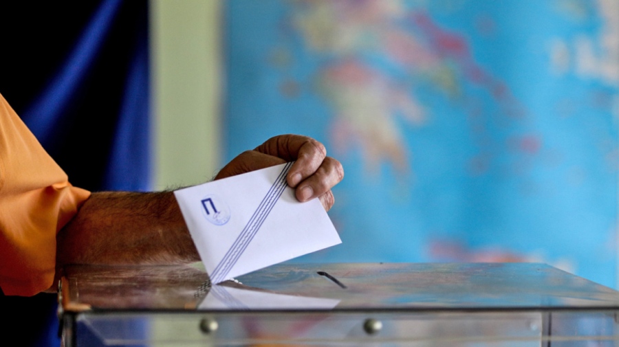 Exit Poll σε Πάτρα: Νικητής ο Πελετίδης στο Δήμο, ο Φαρμάκης για την Περιφέρεια Δυτικής Ελλάδας
