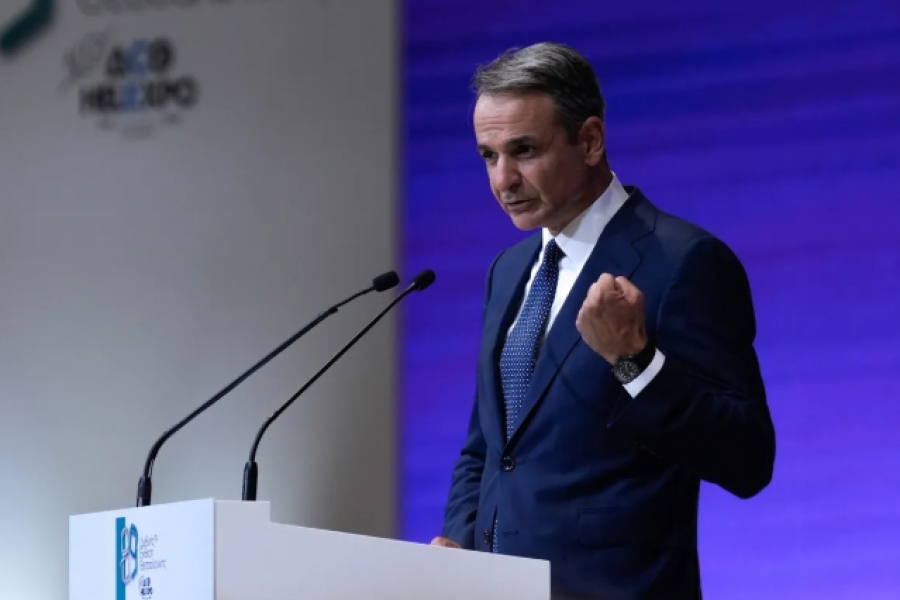 Bloomberg -  Ο Έλληνας Πρωθυπουργός ανακοίνωσε φορολογικές ελαφρύνσεις 1,6 δισ. ευρώ για την ενίσχυση της μεσαίας τάξης